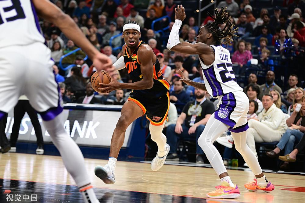 借助大规模 借助大规模