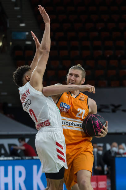 不仅展示了 不仅展示了