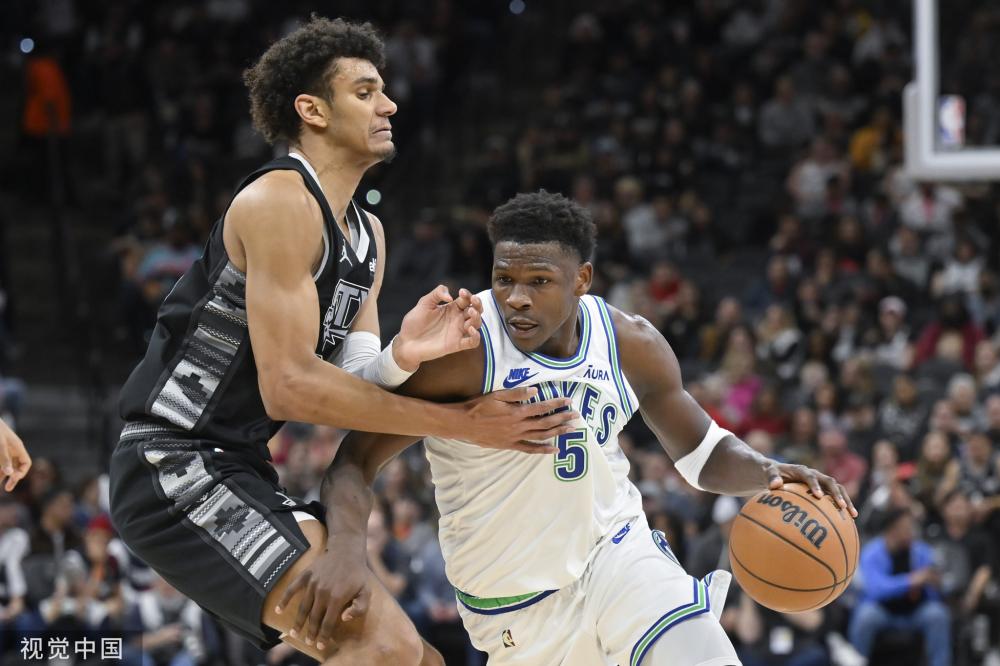 国足球队取 国足球队取